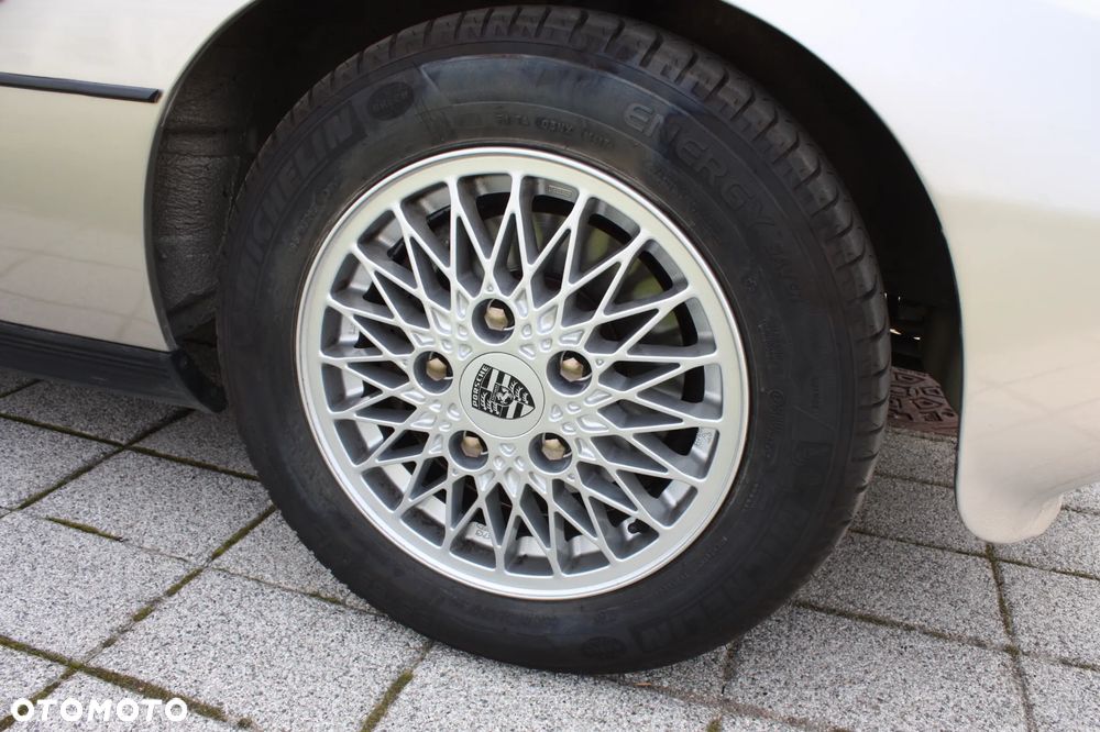 Porsche 924 - 29