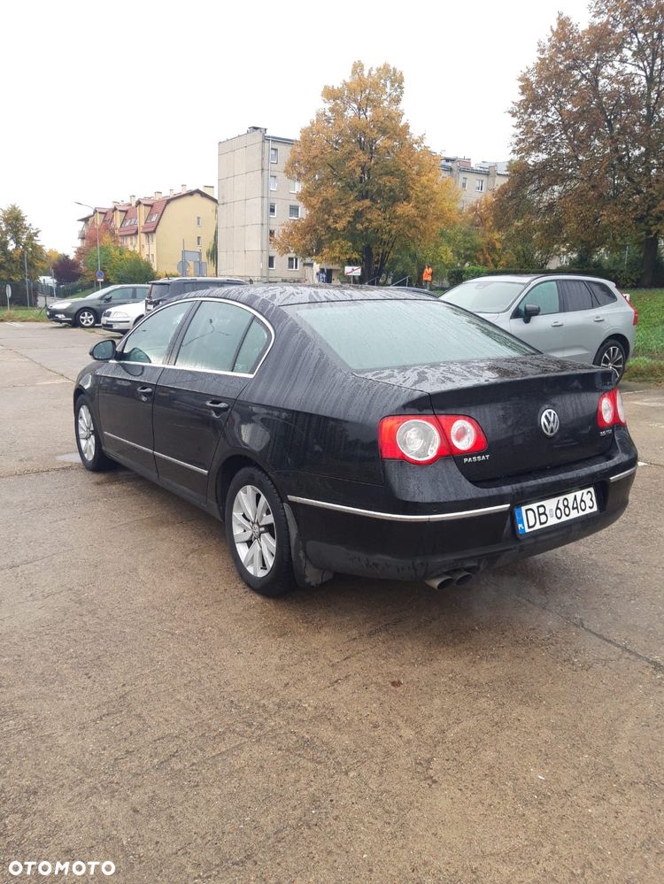 Volkswagen Passat 2.0 TDI DPF Highline DSG - 4