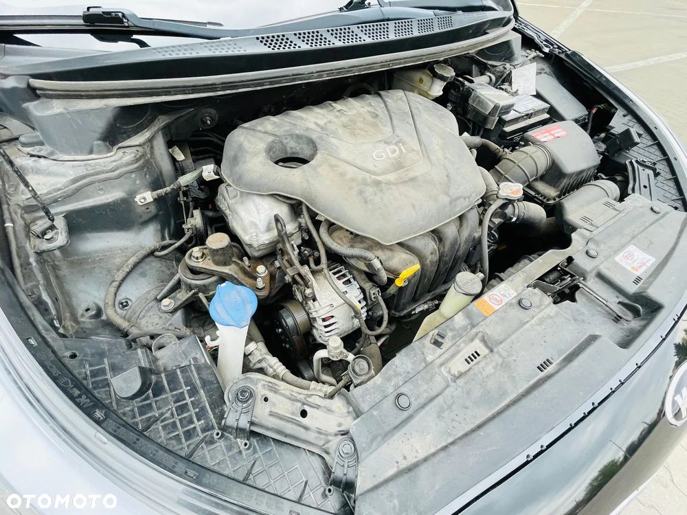 Kia Ceed 1.6 GDI Dream Team Edition - 29