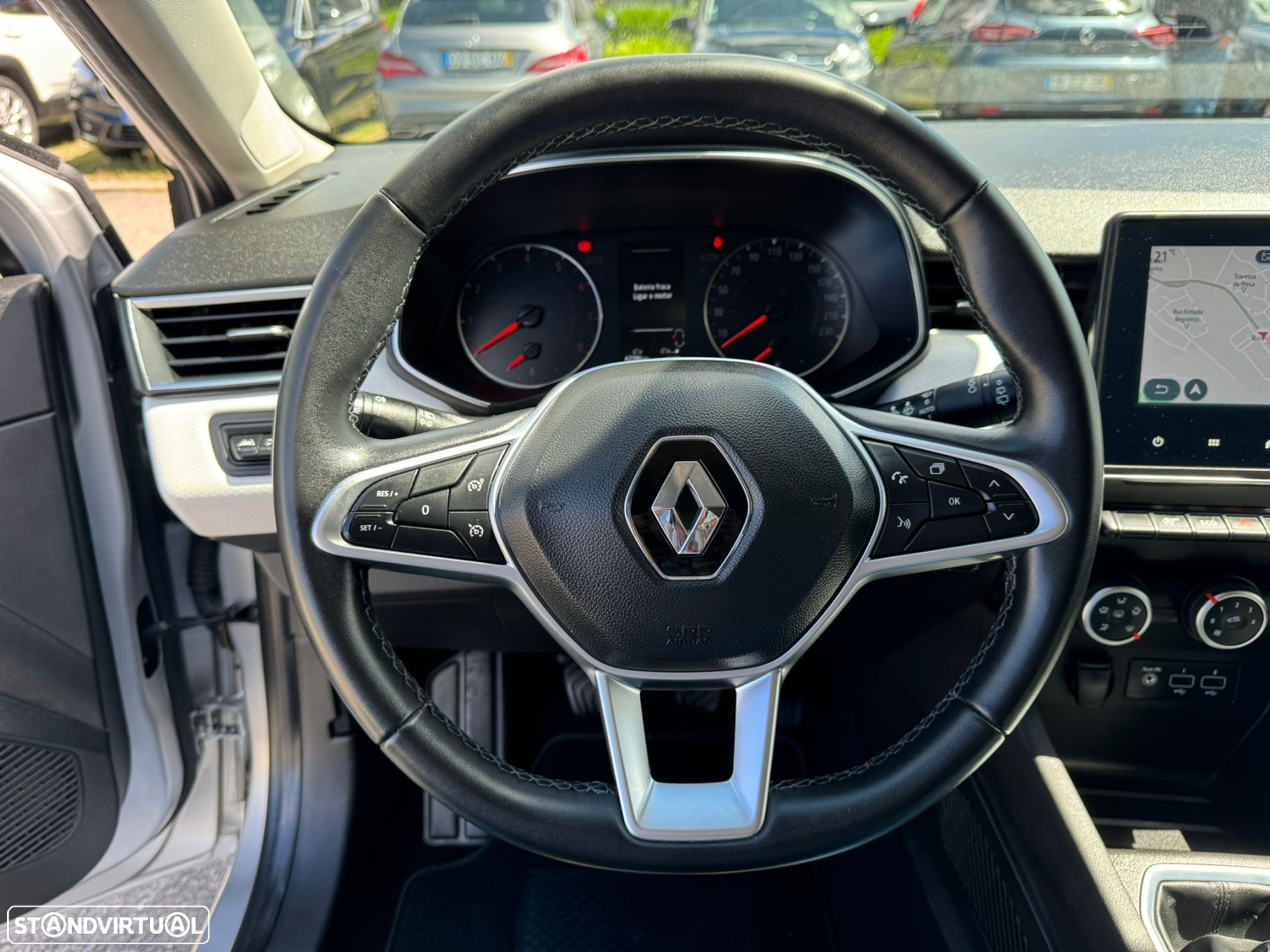 Renault Clio 1.0 TCe Limited - 18