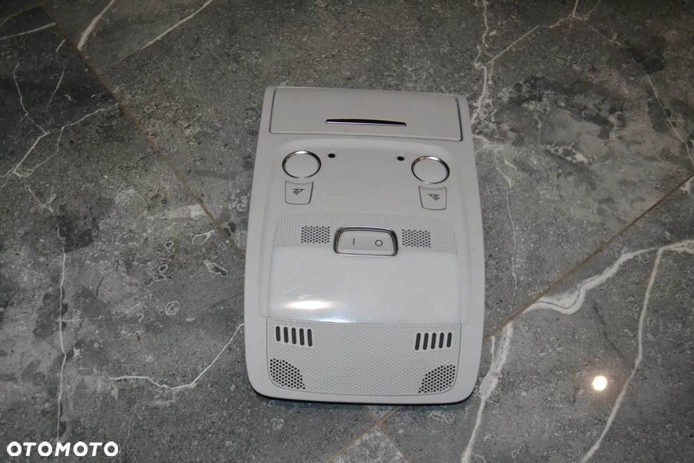 AUDI A4 B8 A5 LAMPKA WNĘTRZA PODSUFITKI DIODY LED 8T0947135B - 2