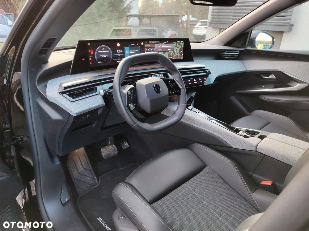 Peugeot 3008 1.2 PureTech mHEV Allure Pack S&S e-DCS6 - 15