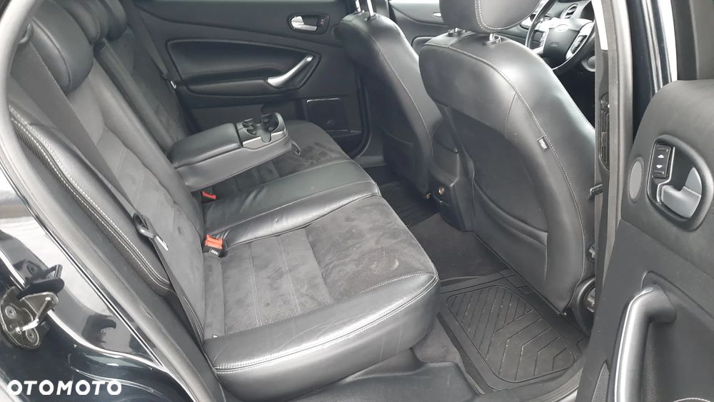 Ford Mondeo SW 2.2 TDCi Trend - 28