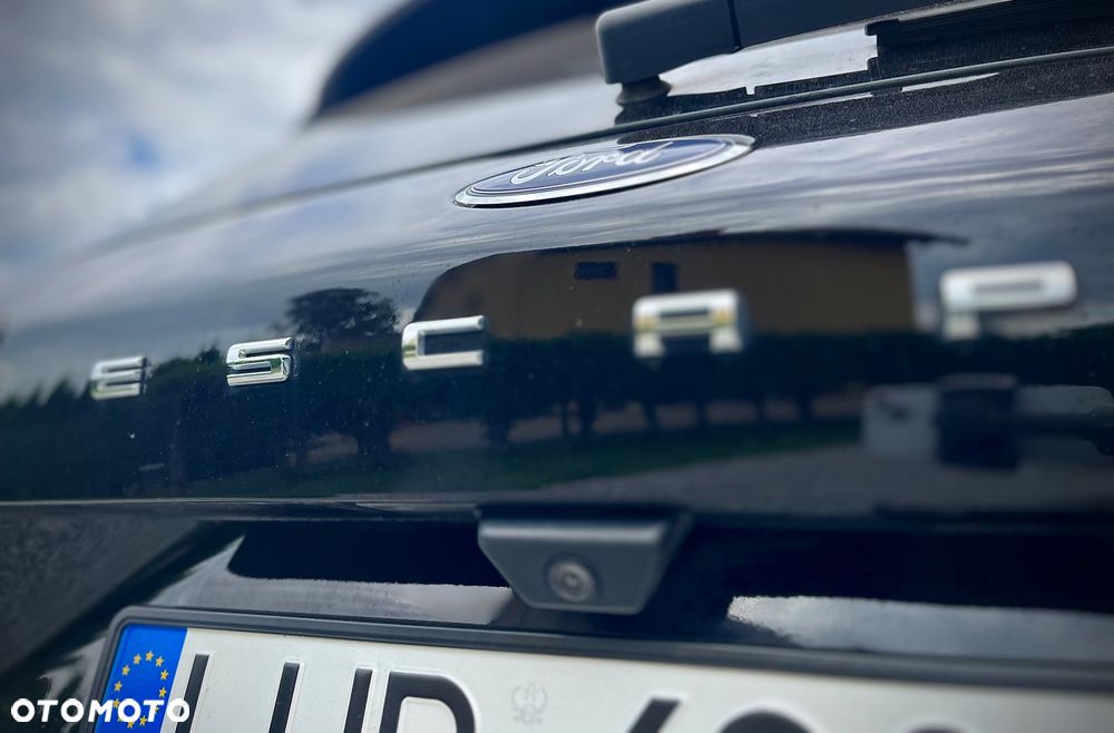 Ford Kuga 2.5 FHEV FWD Titanium X - 32