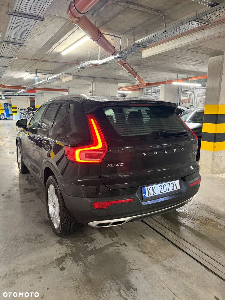 Volvo XC 40 T4 AWD Geartronic Momentum - 13