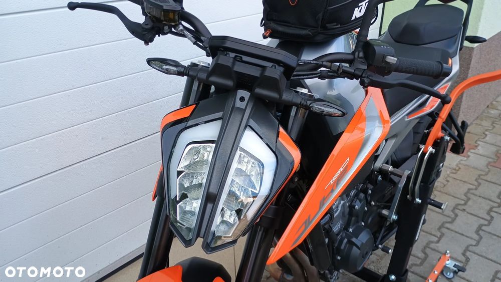 KTM Duke - 14