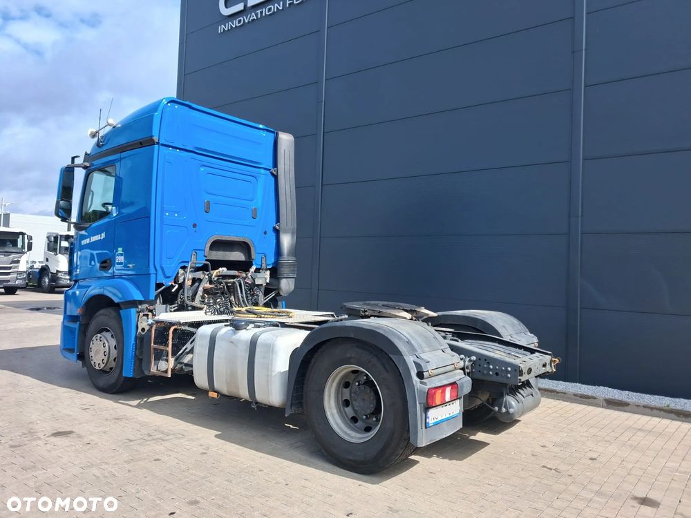 Mercedes-Benz Actros - 6