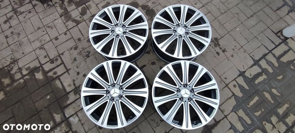 FELGI 5x112 8Jx19 CALI ET43 fi 66,6 2134010500 MERCEDES  W211 W212 W213 4 SZTUKI KOMPLET - 1