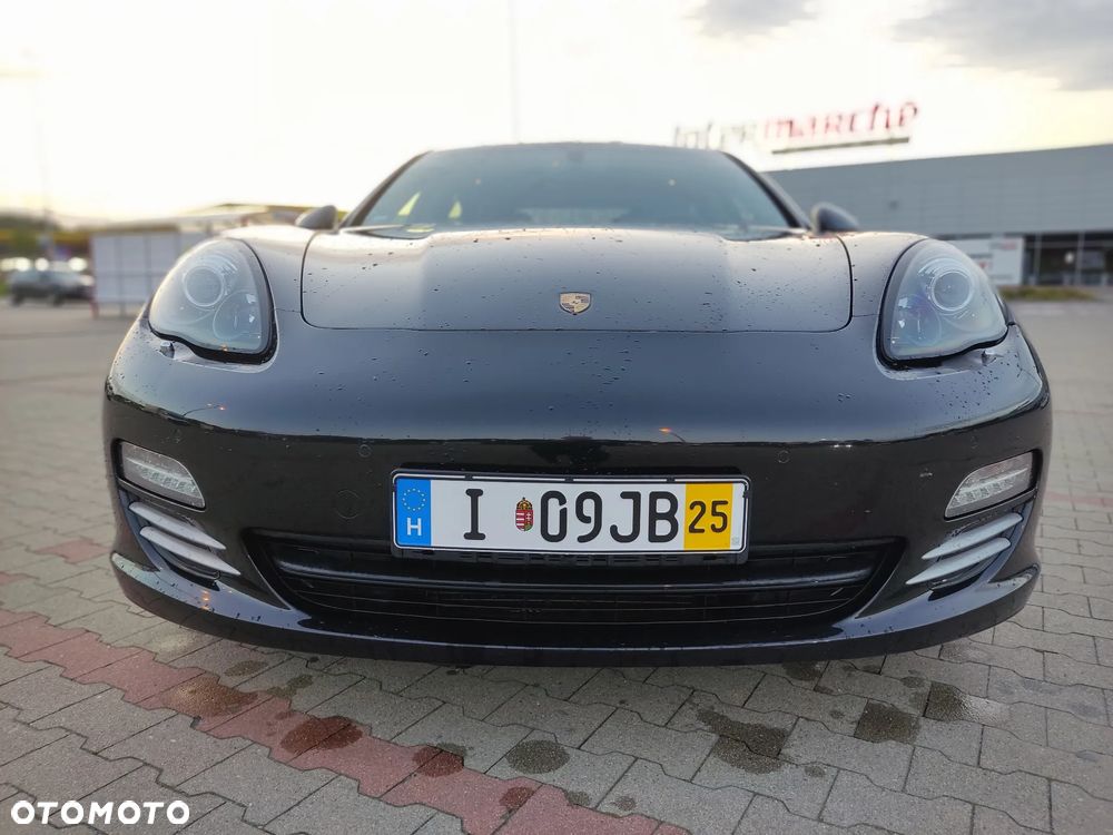 Porsche Panamera 4S PDK - 4