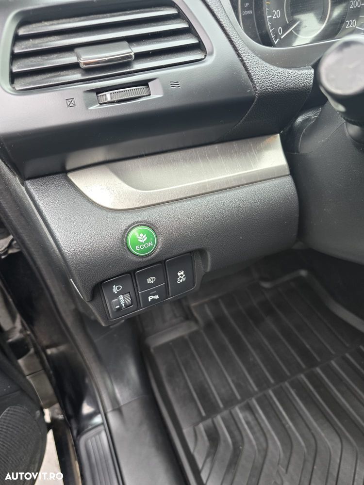 Honda CR-V 2.0 M/T Eleg/Sport - 8