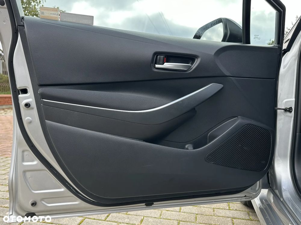 Toyota Corolla - 11