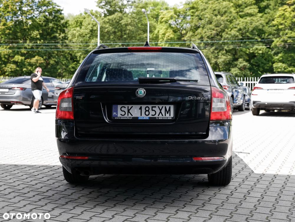 Skoda Octavia 1.8 TSI Ambiente - 7