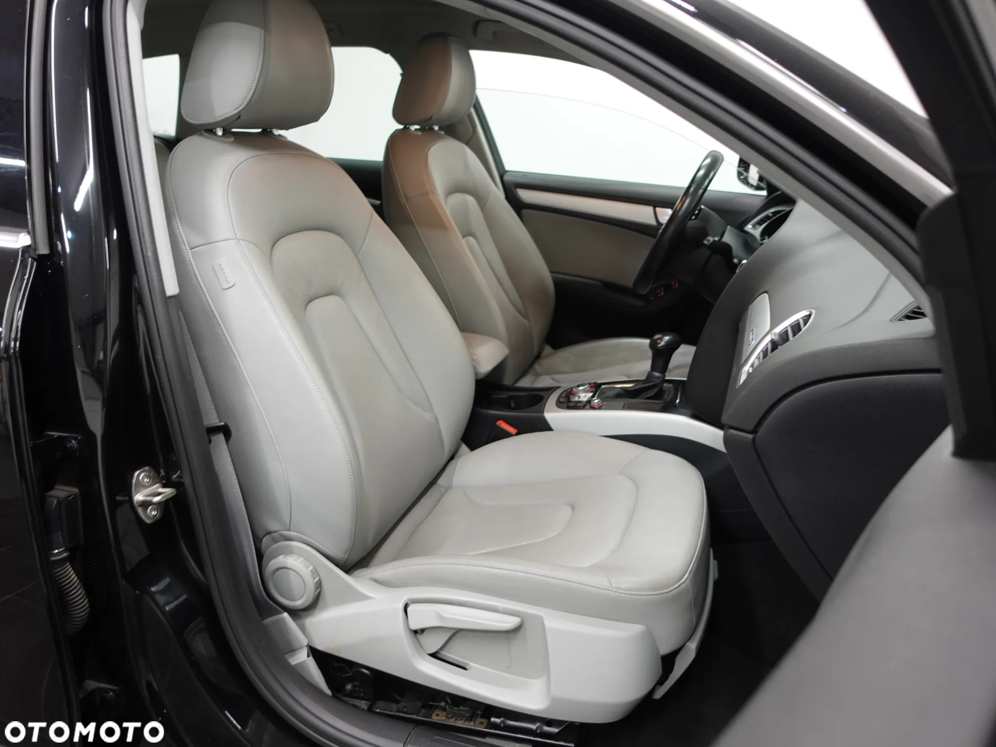 Audi A4 Allroad 2.0 TDI Quattro S tronic - 28