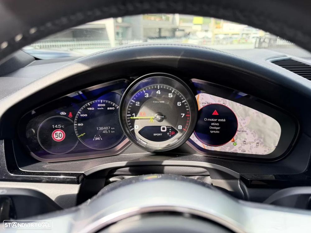 Porsche Cayenne E-Hybrid - 10