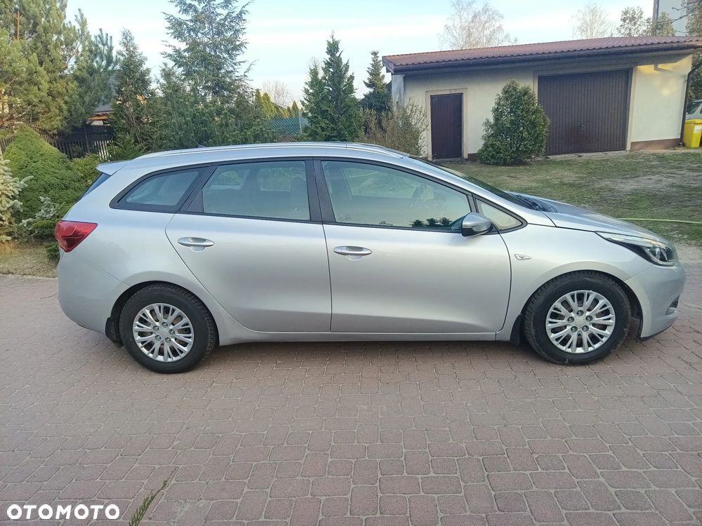 Kia Ceed 1.6 CRDi M - 6