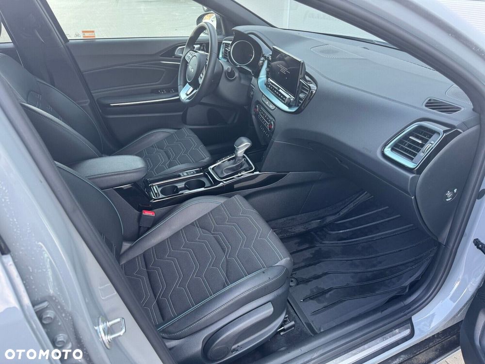 Kia XCeed - 8