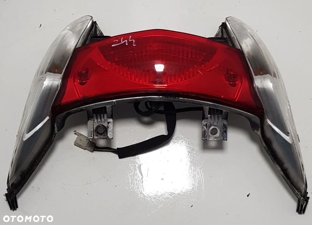 Peugeot Citystar 125 Lampa Tył - 1