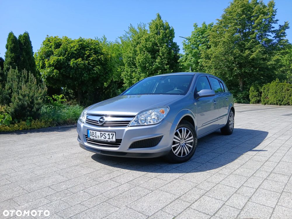 Opel Astra - 1