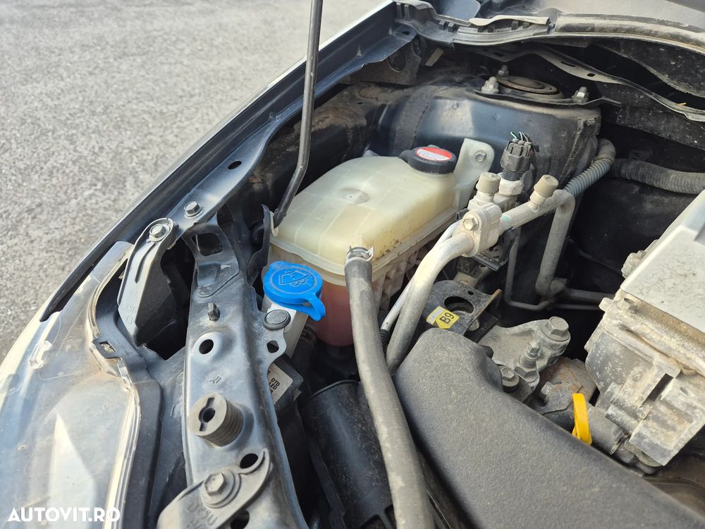 Toyota Auris - 12