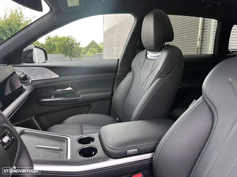 Xpeng G9 98 kWh AWD Performance + Pack Premium - 25