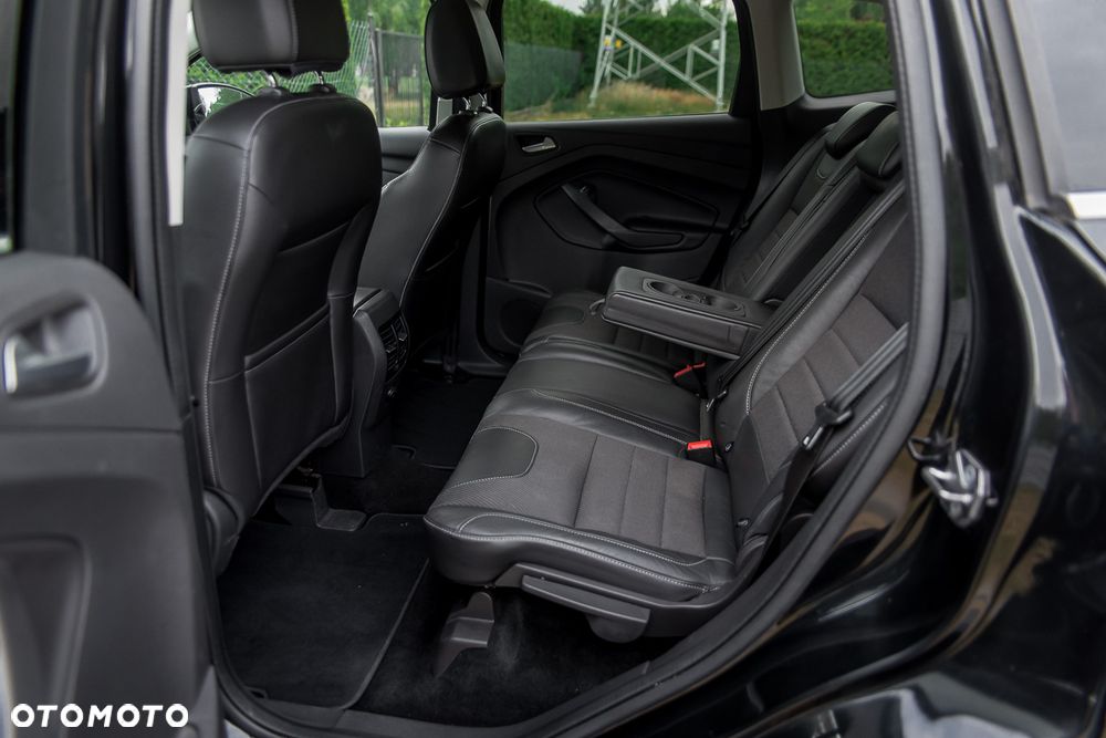 Ford Kuga 2.0 TDCi FWD Titanium - 17