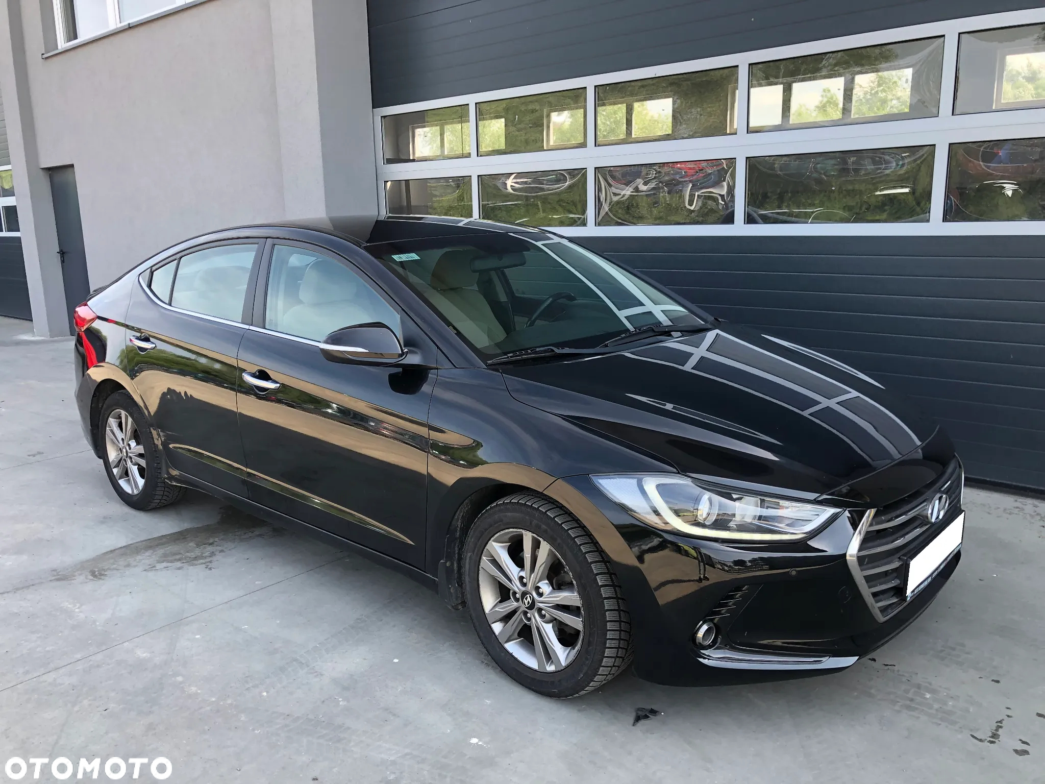 Hyundai Elantra 1.6 Comfort - 7