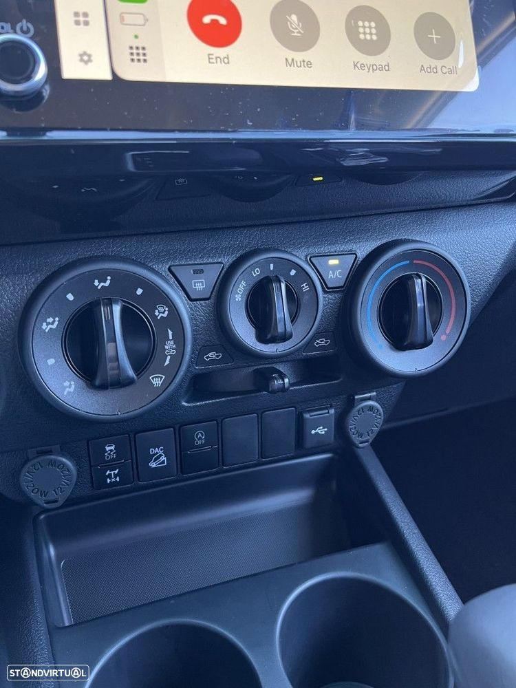 Toyota Hilux 2.4 D-4D 4WD CD CM Aut. - 22