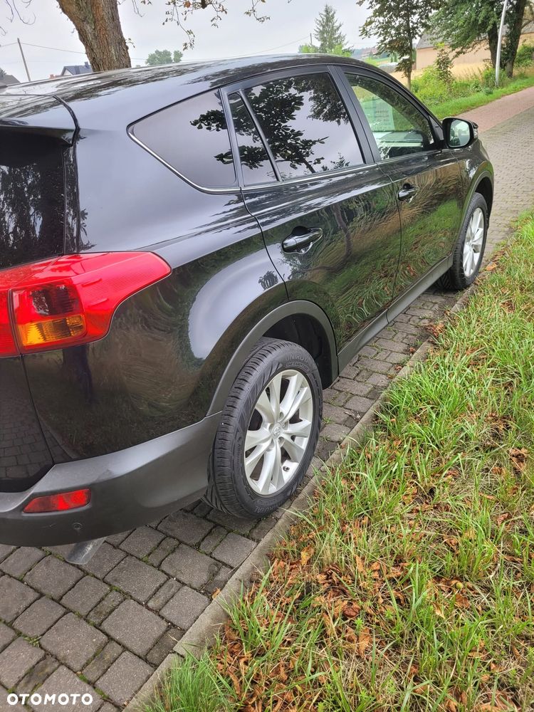 Toyota RAV4 2.2 D-4D Premium - 4