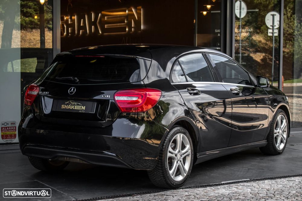Mercedes-Benz A 180 CDI (BlueEFFICIENCY) - 4
