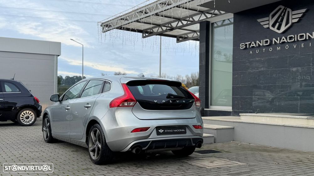 Volvo V40 1.6 D2 R-Design - 10