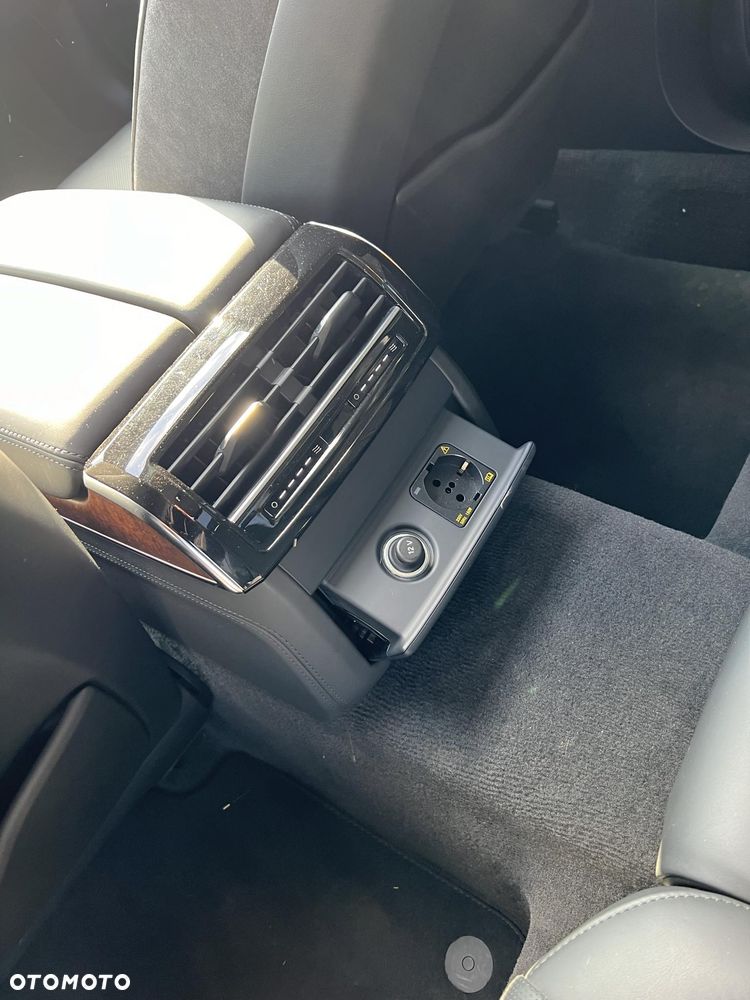 Audi A8 - 14