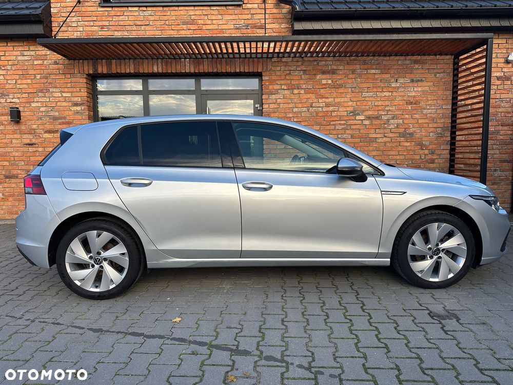 Volkswagen Golf - 9
