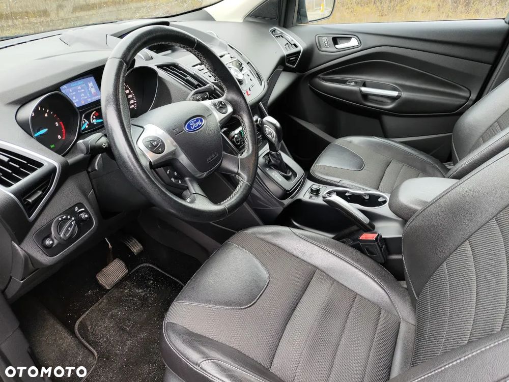 Ford Kuga 2.0 TDCi 4x4 Titanium - 7