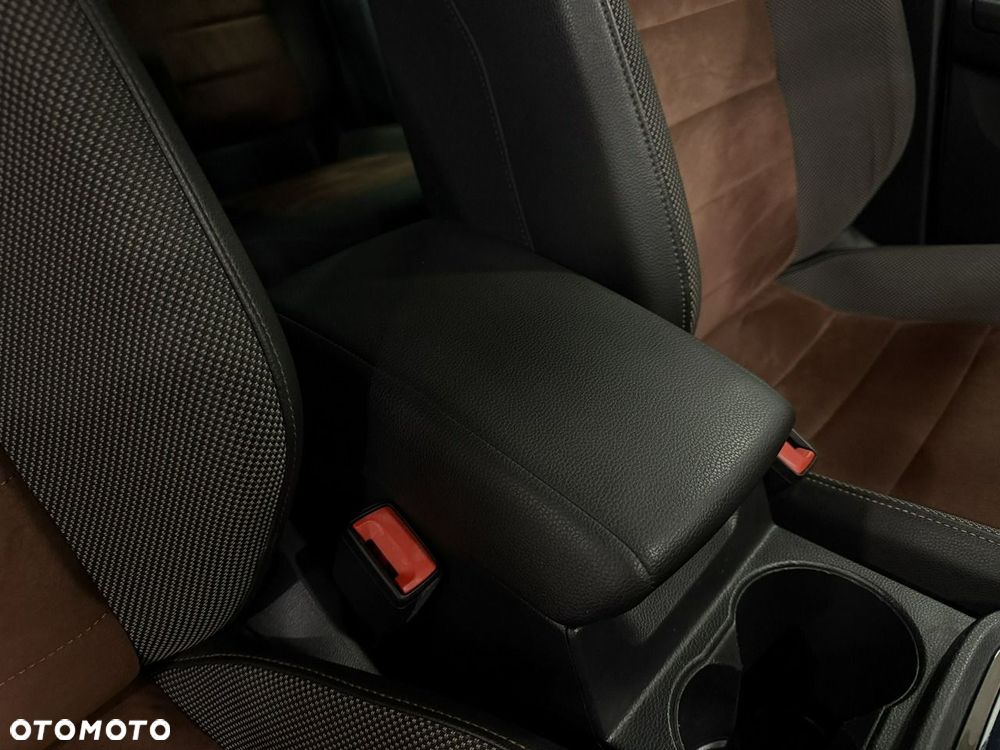 Seat Ateca 2.0 TDI 4Drive XCELLENCE - 29