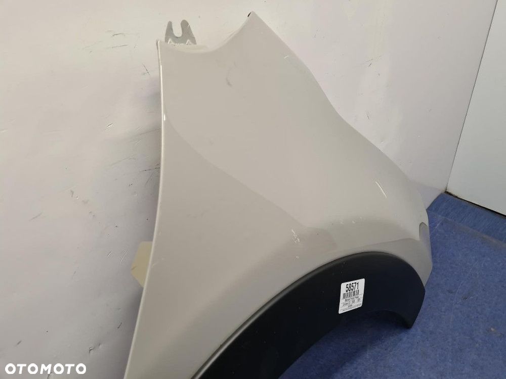 CITROEN C3 III LIFT 24R BŁOTNIK PRZÓD PRAWY EEUD - 4