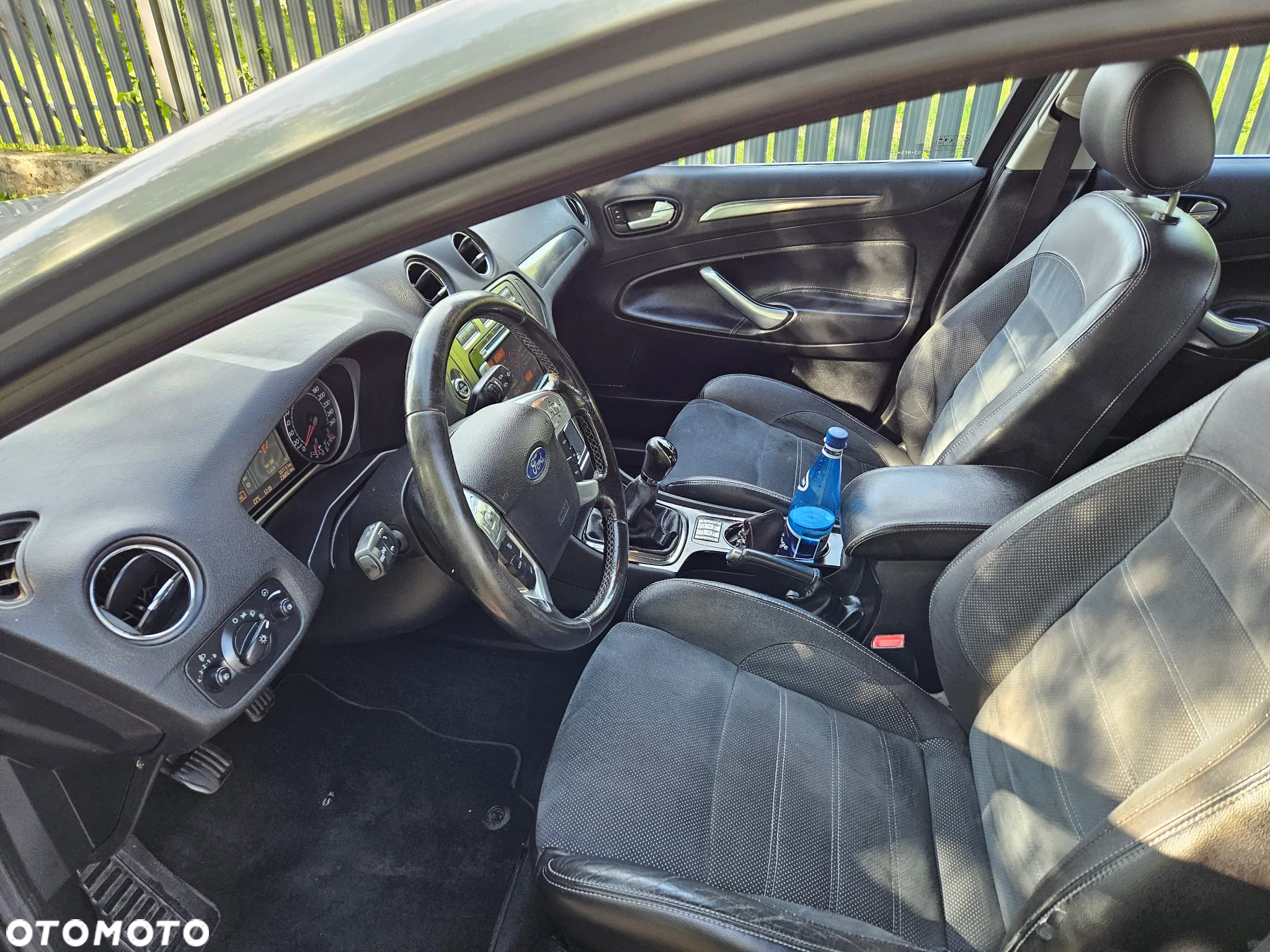 Ford Mondeo 2.0 Titanium - 23