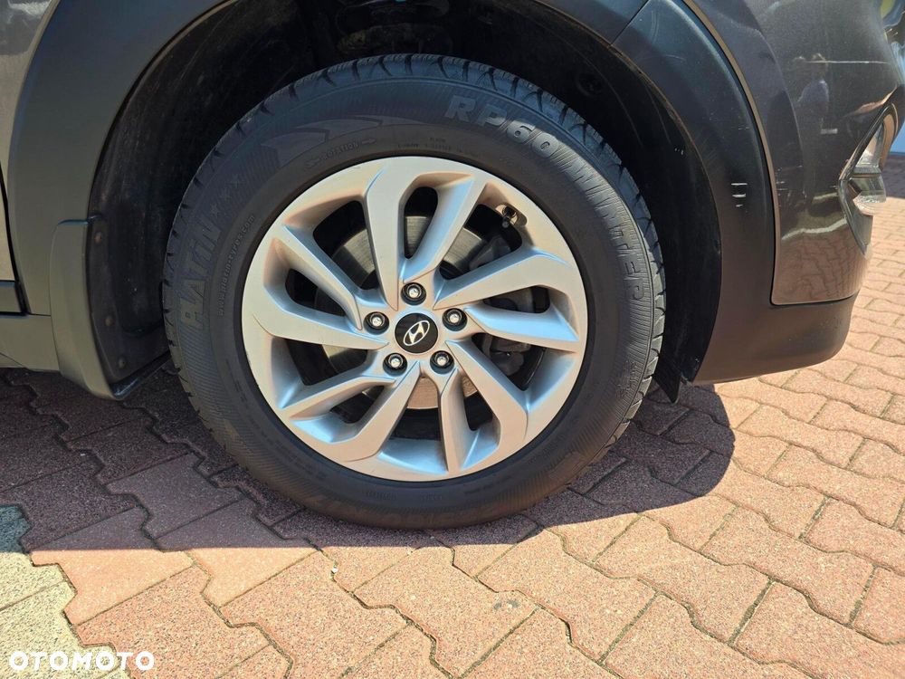 Hyundai Tucson 1.7 CRDI BlueDrive Style 2WD DCT - 10