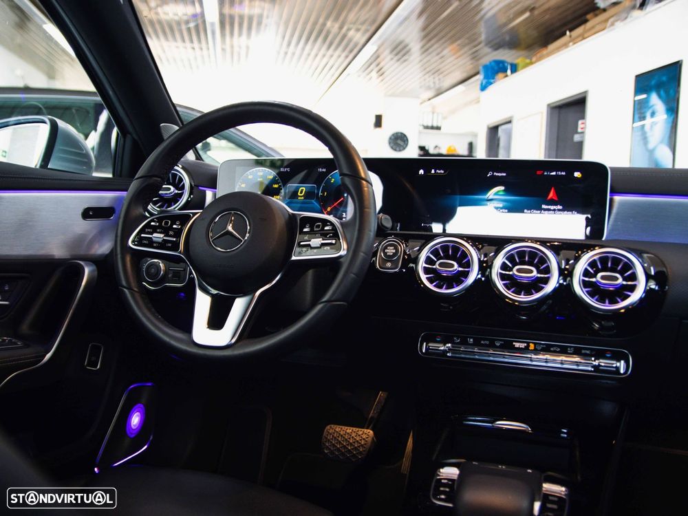 Mercedes-Benz A 180 Limousine d Progressive Aut. - 24