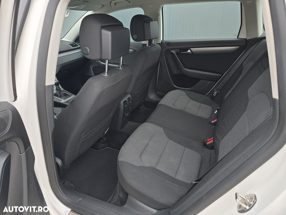 Volkswagen Passat 2.0 TDI BlueMotion Technology Business Edition - 7