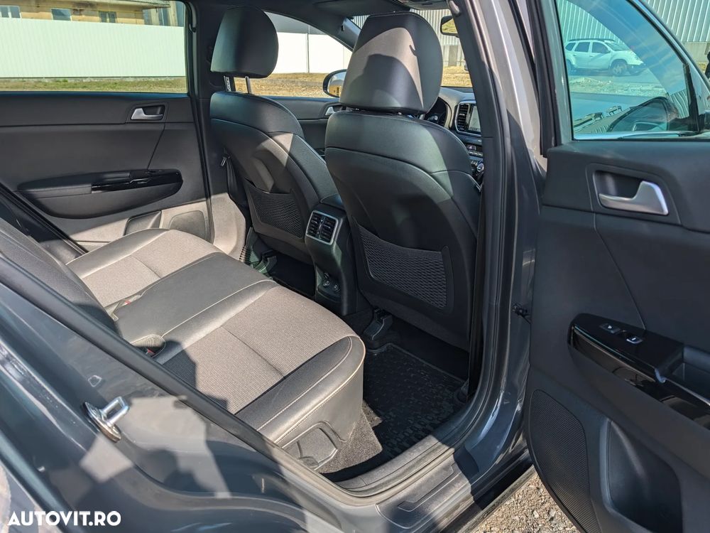 Kia Sportage 1.6 DSL 7DCT HP 4x4 GT Line - 12