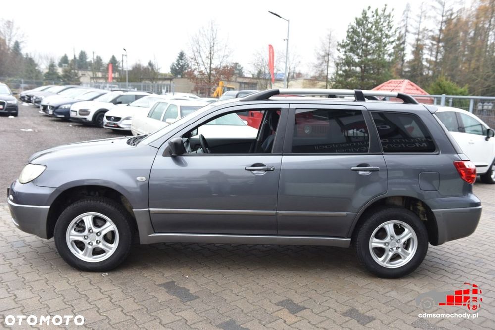 Mitsubishi Outlander - 7