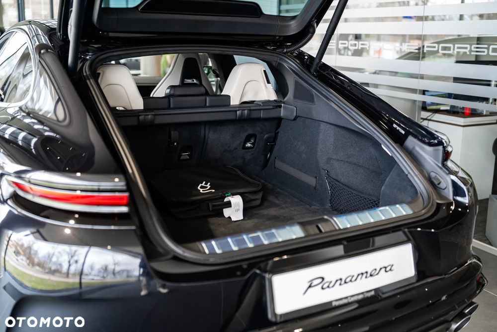 Porsche Panamera 4S E-Hybrid - 8