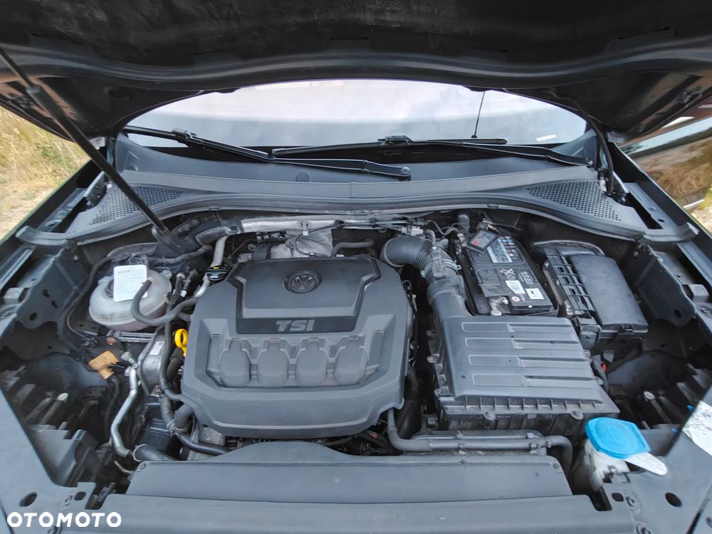 Volkswagen Tiguan - 38