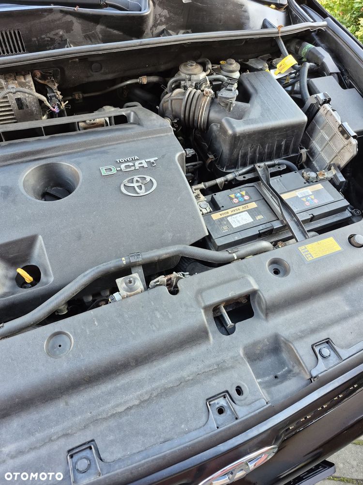 Toyota RAV4 - 4