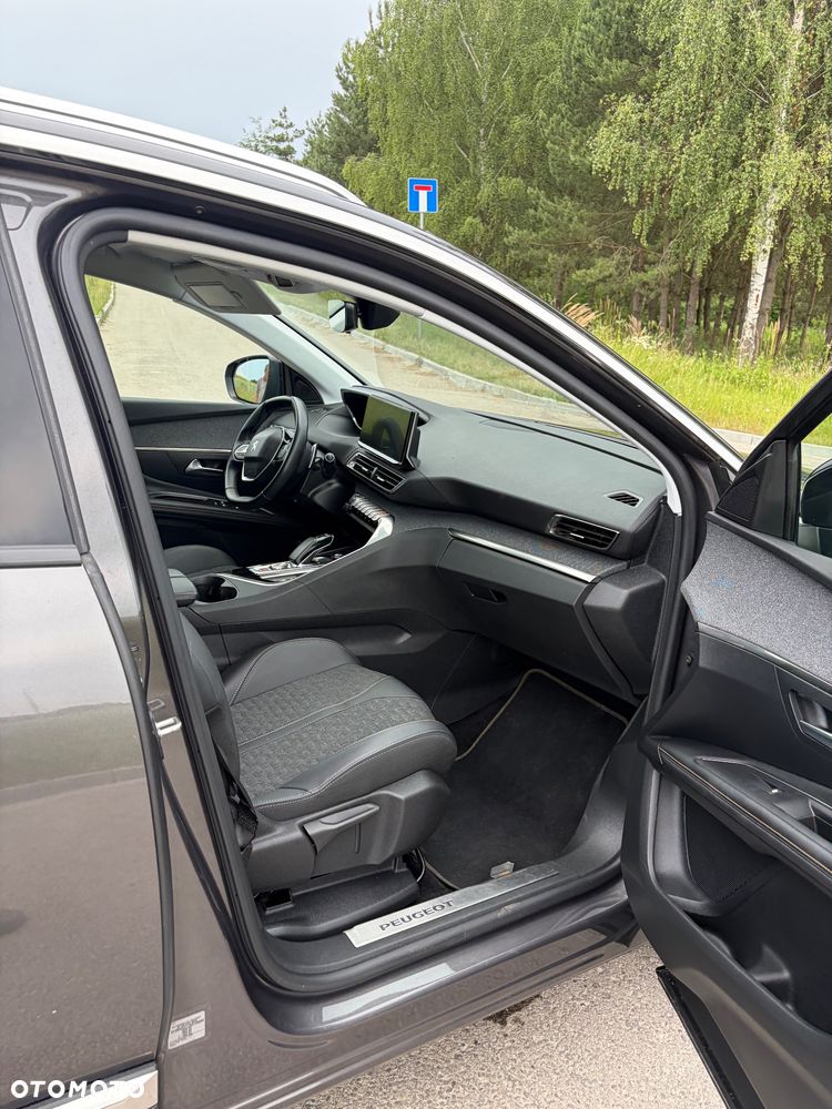 Peugeot 3008 1.6 PureTech Hybrid PHEV Road Trip S&S EAT8 - 13