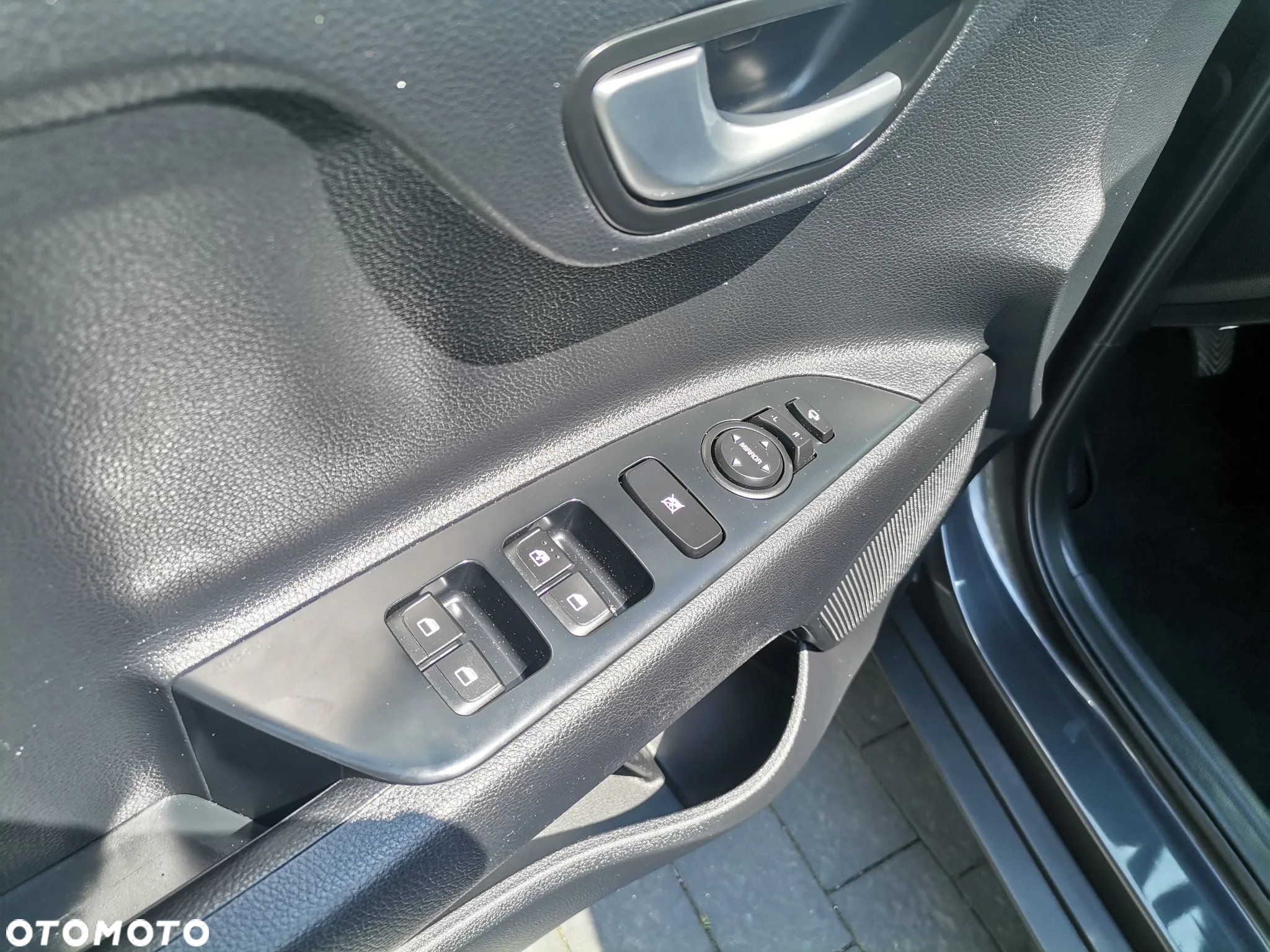 Kia Stonic - 14