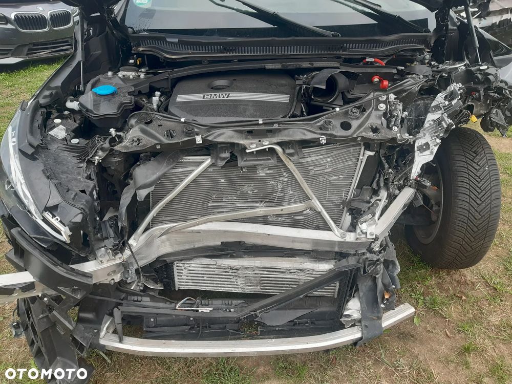 BMW Seria 2 218i Advantage - 9
