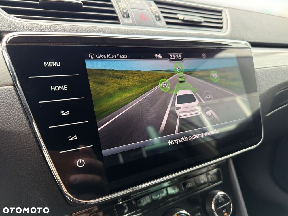 Skoda Superb 2.0 TDI SCR Style DSG - 26