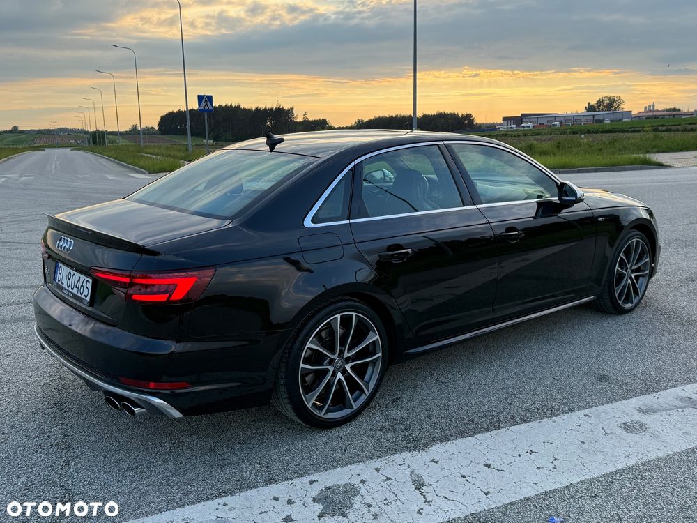 Audi S4 Limousine - 9