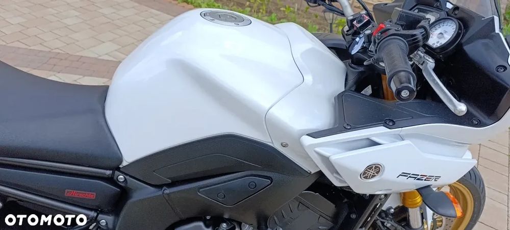 Yamaha FZ8 - 20